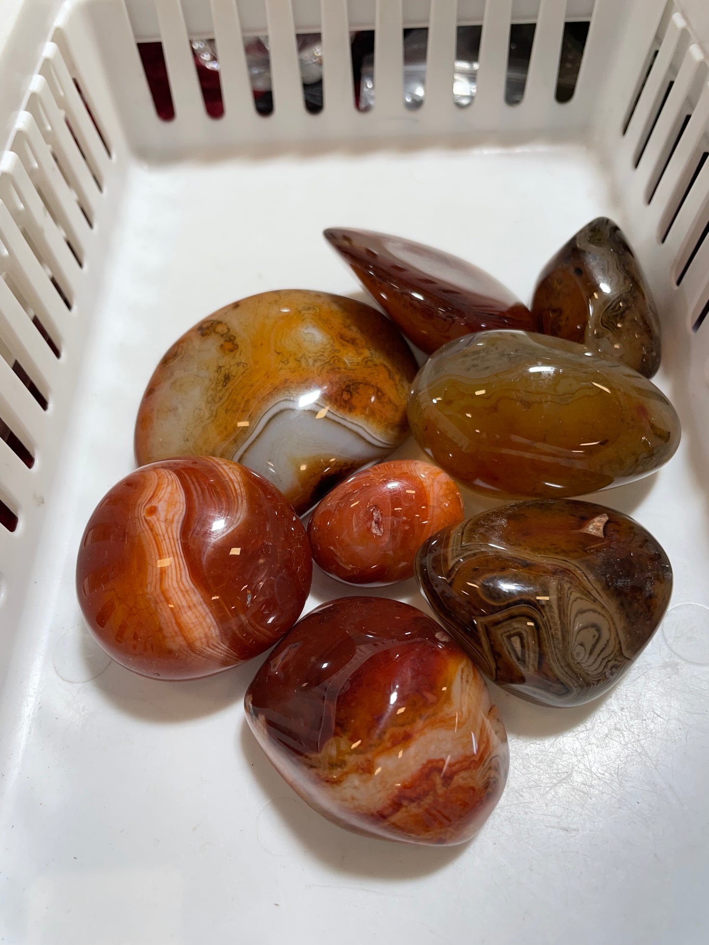 2023 Natural Sardonyx Palm Stone Wholesale Price