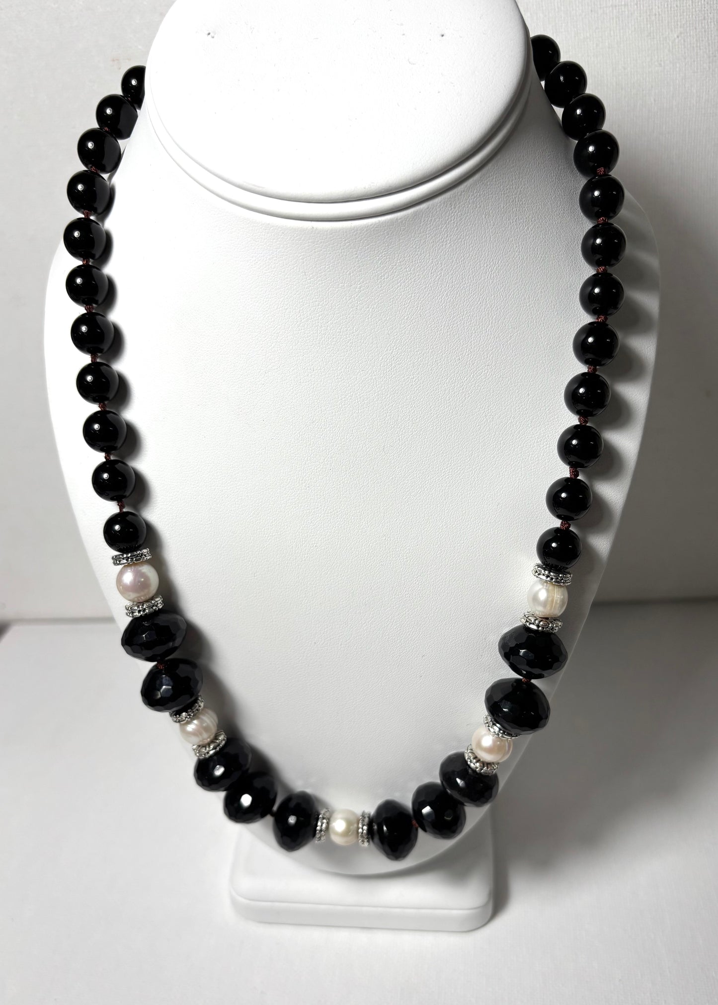 2025 04-29 Handmade Jewelry Onyx Pearl