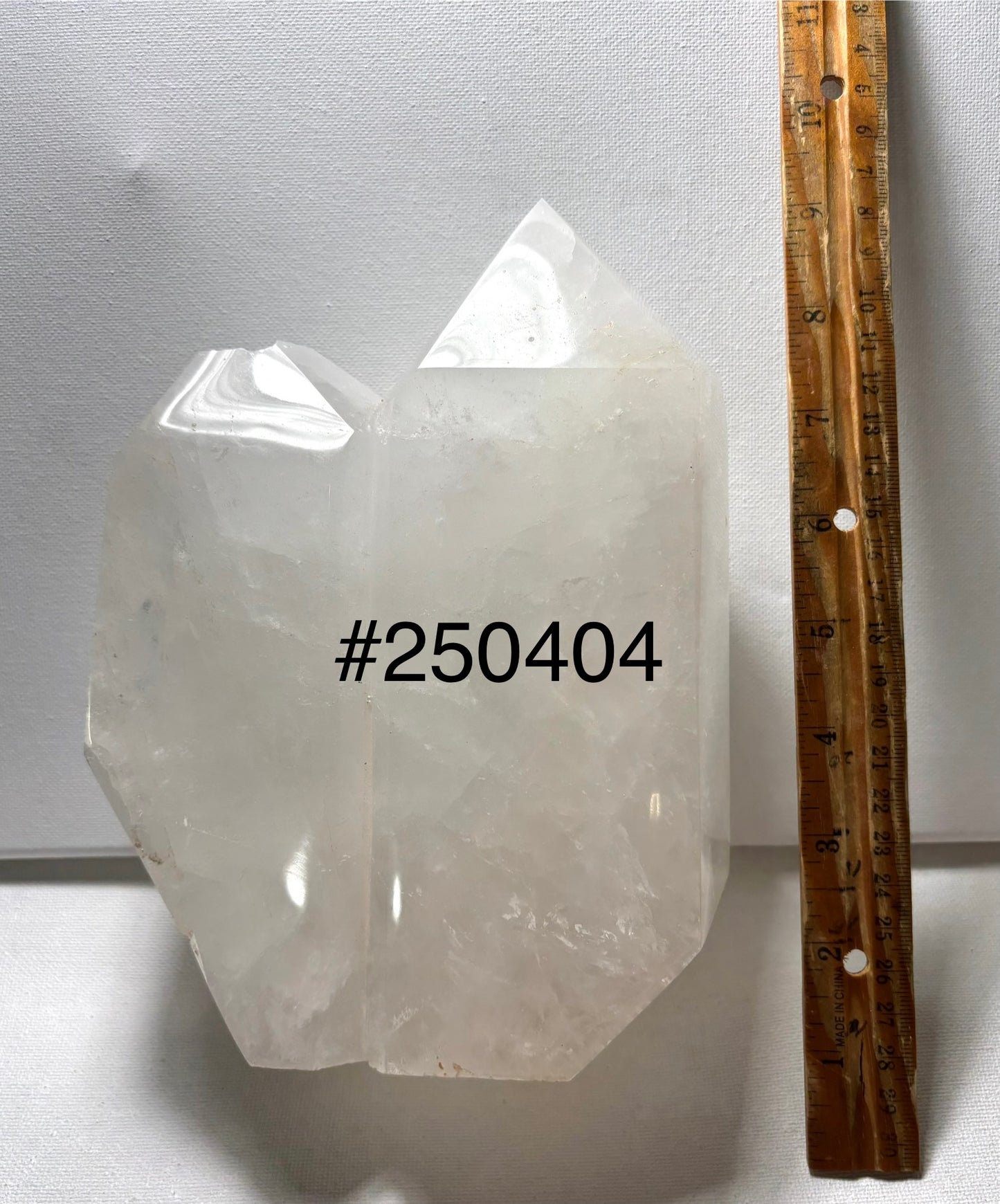 2025 04-24 Natural Double Tower Quartz 17.73LB #250404