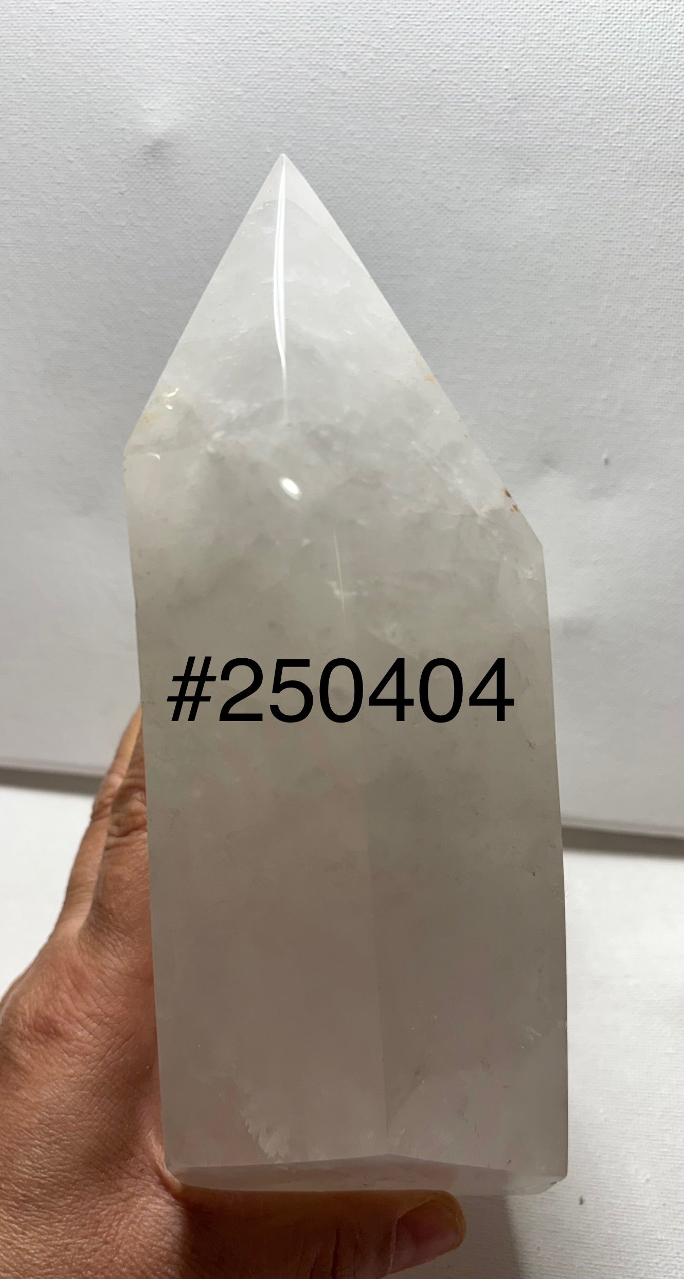 2025 04-24 Natural Double Tower Quartz 17.73LB #250404