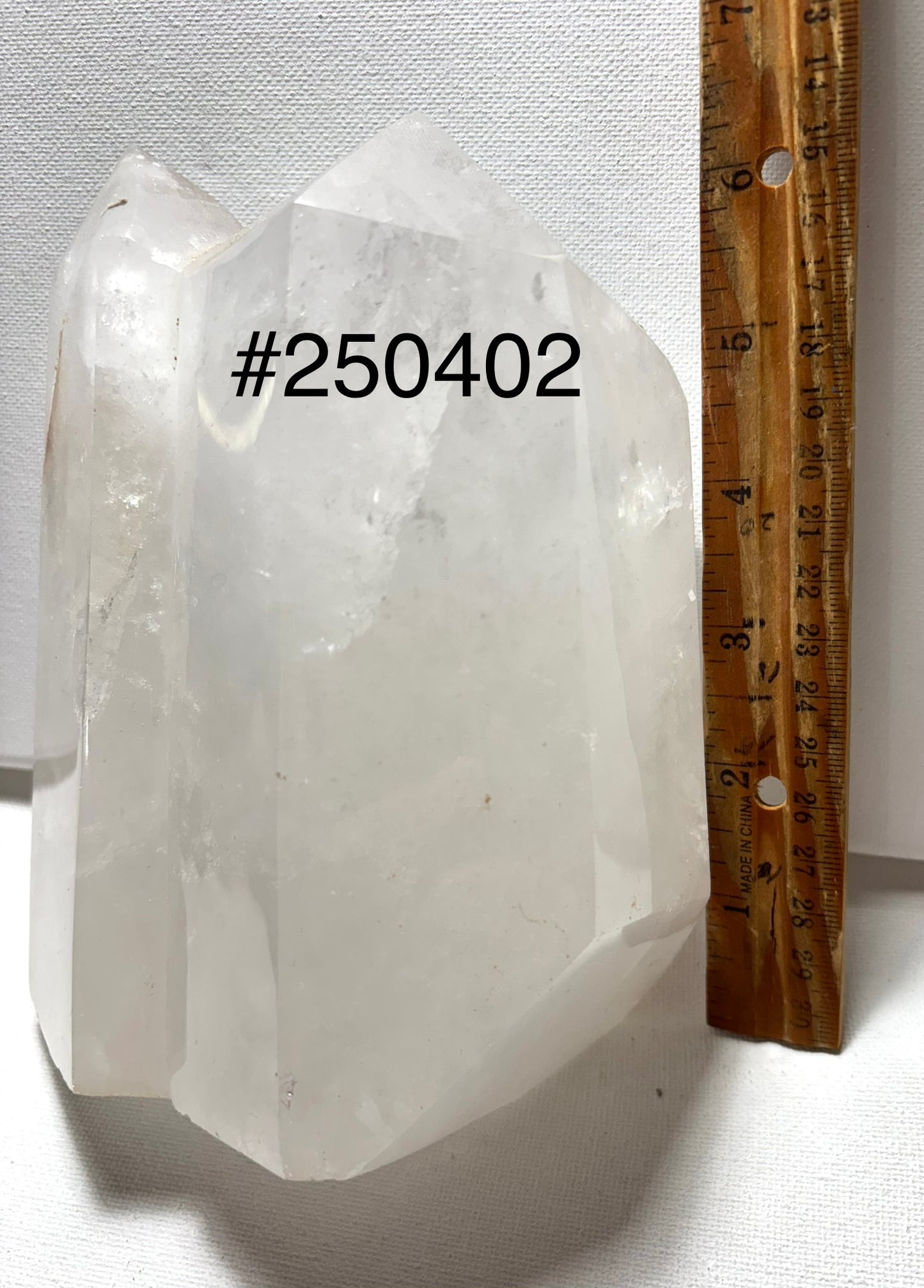 2025 04-24 Natural Double Tower Quartz 8.1LB #250402