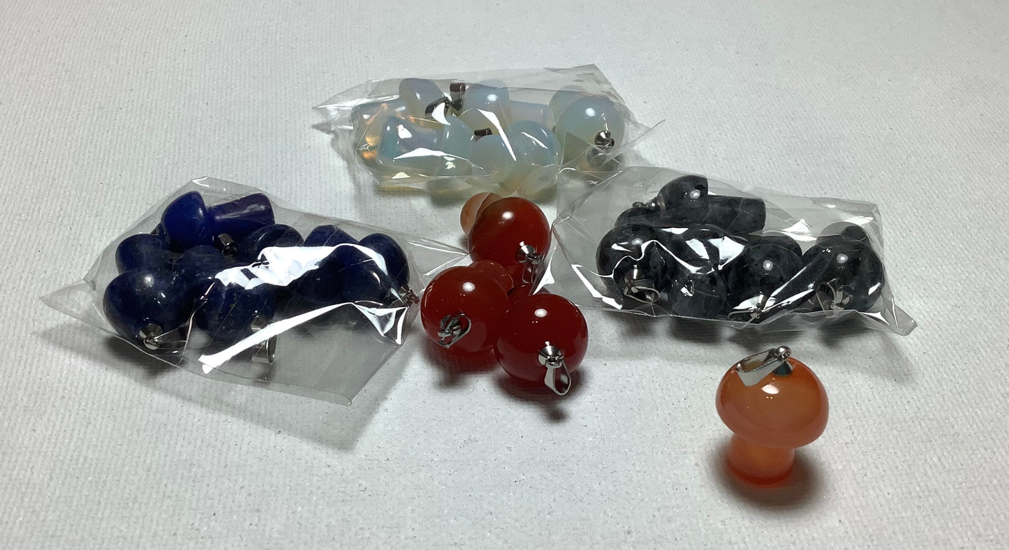 2023 Mini Mushroom Pendant Mix Stone 2cm