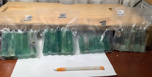 2023 Natural Flourite Crystal Points Tower Obelisk Healing wholesale price